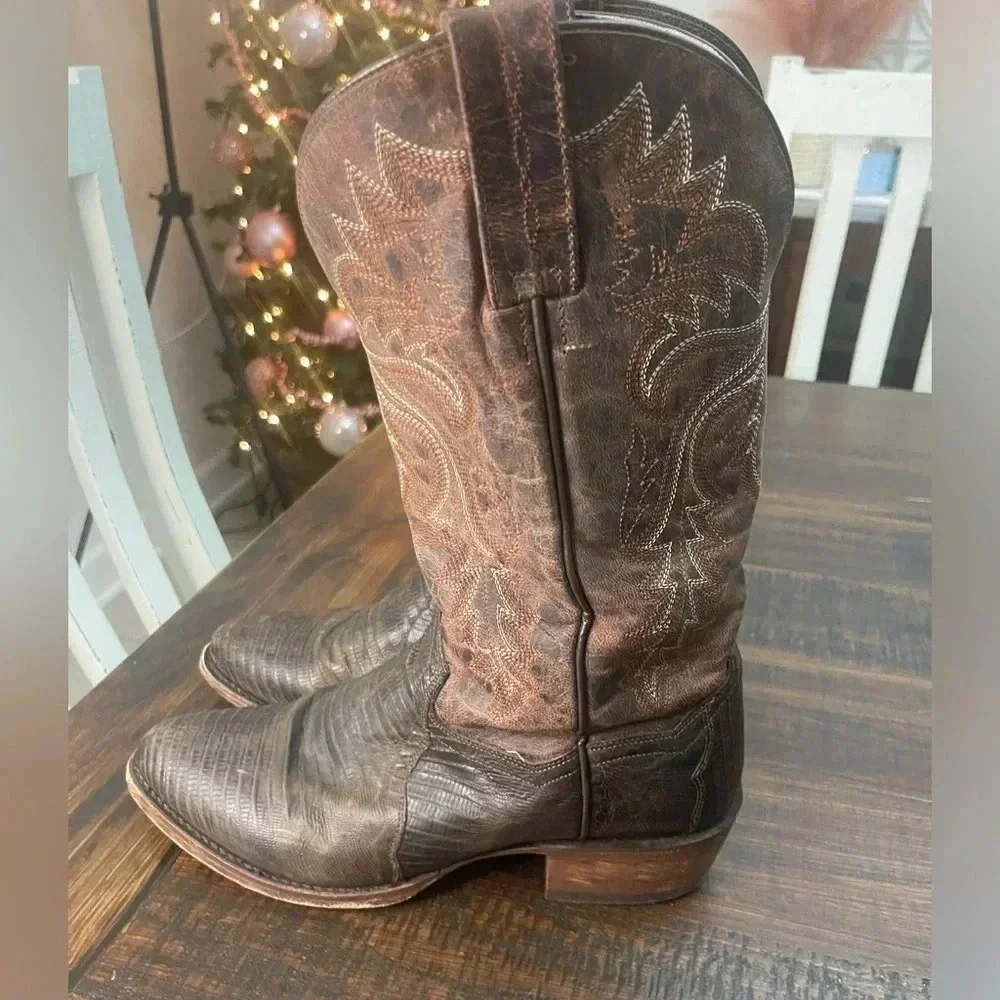 $300+ Dan Post Men’s Winston Lizard Boots embroidered 100% leather sz 8.5 - Picture 1 of 8